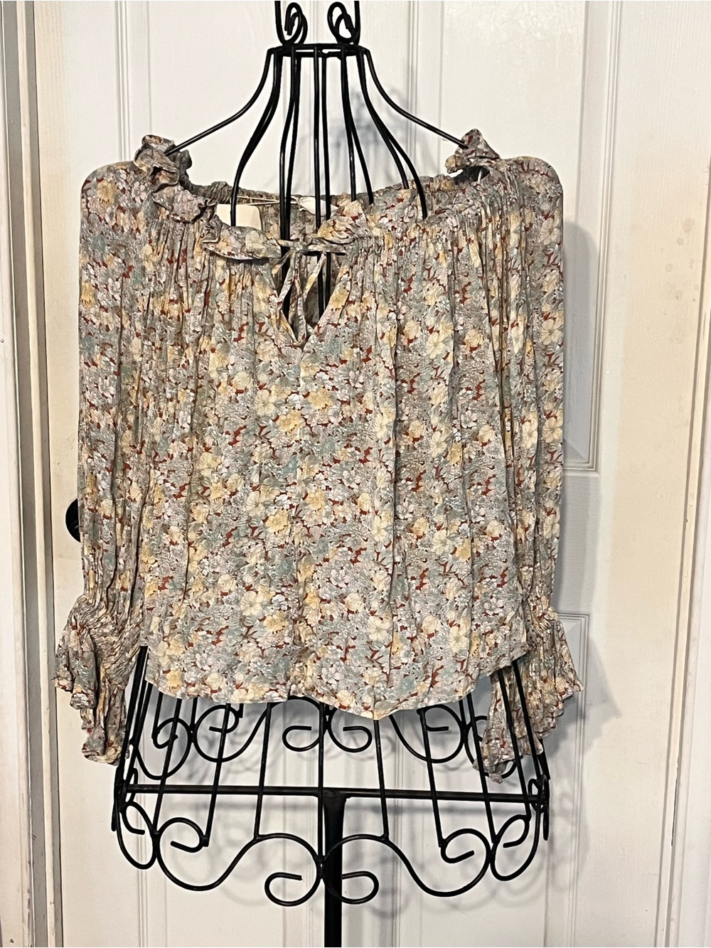 Elan Floral Peasant Blouse in Cream, Green & Brown
